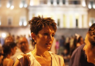 Καββαδία – Κατηγορεί τον Σπίρτζη για «χονδροειδέστατη απόπειρα εργαλειοποίησης γυναικοκτονίας»