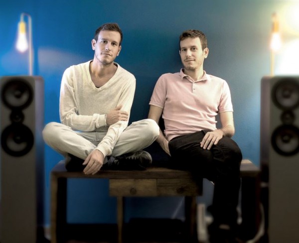 «Ρεμπώτικα» ξανά στο Αστεροσκοπείο από τον Μιχάλη και Παντελή Καλογεράκη