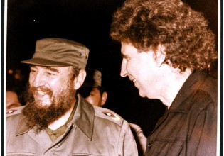 Μίκης Θεοδωράκης – Το «αντίο» των διεθνών ΜΜΕ στο μεγάλο συνθέτη και αγωνιστή