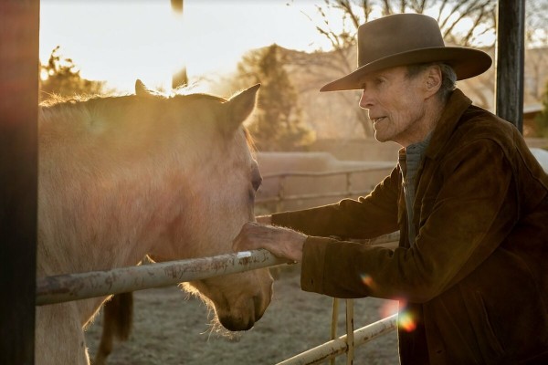 Διάσημος σεναριογράφος «θάβει» την νέα ταινία του Κλιντ Ίστγουντ – «Αποτυγχάνει σε κάθε τομέα»