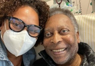 Πελέ – Βίντεο με τον θρύλο του ποδοσφαίρου να κάνει ασκήσεις μέσα στο νοσοκομείο