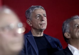 Τα «μαζεύει» ο Κούλογλου για τα περί… ισοπαλίας Μητσοτάκη-Τσίπρα