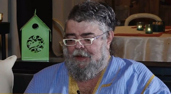 Σταμάτης Κραουνάκης: Τα κόμματα είναι πια ντεμοντέ