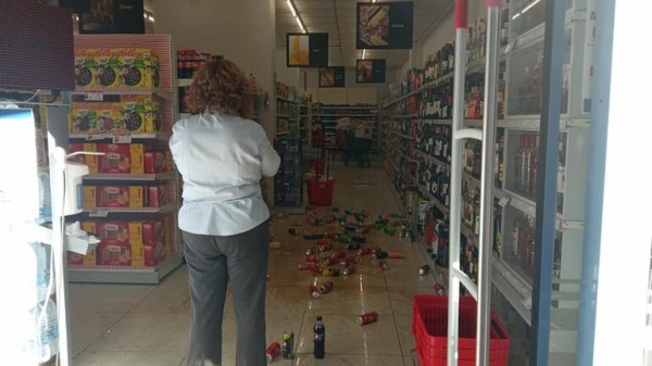 Σεισμός στην Κρήτη – Υλικές ζημιές σε σπίτια και μαγαζιά – Βγήκαν στους δρόμους οι Κρητικοί