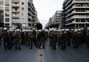 Θεσσαλονίκη – Με ΜΑΤ, ελικόπτερα και drones για την αποτροπή επεισοδίων στη ΔΕΘ – Οι 5 πορείες