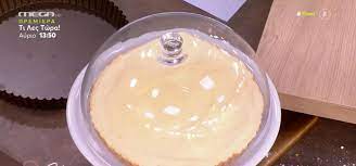 Ο σεφ Νικόλας Σακελλαρίου φτιάχνει την καλύτερη λεμονόπιτα