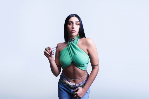 Έδωσε ρέστα η κόρη της Madonna στο MET Gala – Με oriental φόρεμα και αξύριστες μασχάλες