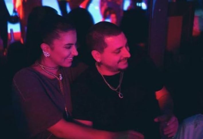 Mad Clip – Το παράπονο του παππού του για την πρώην σύντροφο του εγγονού του