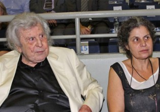 Μίκης Θεοδωράκης – Απούσα η κόρη του Μαργαρίτα από την Μητρόπολη