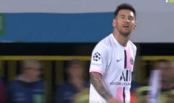 Στο δοκάρι η πλασεδάρα του Μέσι