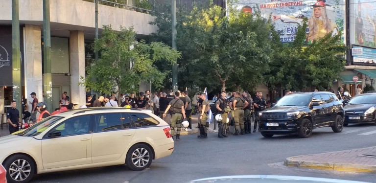 Μεταξουργείο – Επεισόδια μεταξύ διαδηλωτών και αστυνομίας – Ακυρώθηκε η εκδήλωση της Αμάλ