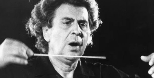 Μίκης Θεοδωράκης – Τι ανέφερε το συμβολαιογραφικό έγγραφο της τελευταίας του επιθυμίας