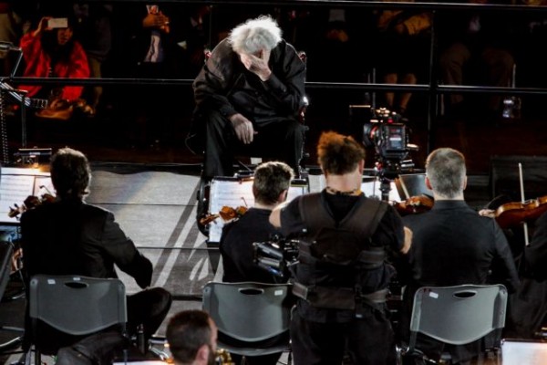 Μίκης Θεοδωράκης – Ο καλλιτεχνικός κόσμος τον αποχαιρετά