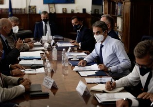 Στο δρόμο για τη ΔΕΘ Μητσοτάκης και πολιτικοί αρχηγοί – Στο επίκεντρο των εξαγγελιών οι νέοι