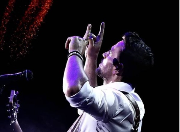 Νίκος Βέρτης – «Έχασα την ξαδέρφη μου από κοροναϊό, νεότατη και χωρίς υποκείμενο νόσημα»