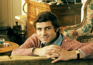 Πέθανε ο ηθοποιός Νίνο Καστελνουόβο – Συμπρωταγωνιστής της Κατρίν Ντενέβ στις «Ομπρέλες του Χερβούργου»