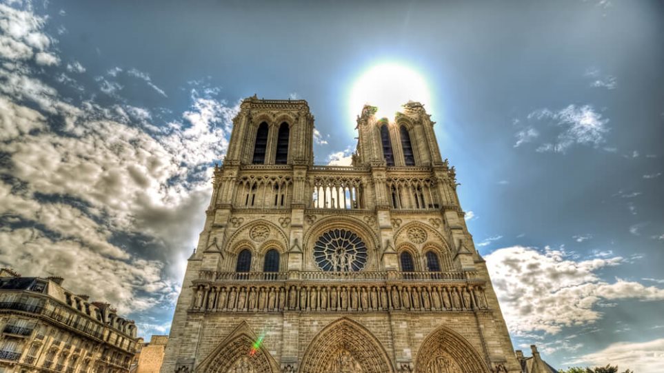 Γαλλία - Αρχίζει σύντομα το έργο αποκατάστασης της Παναγίας των Παρισίων