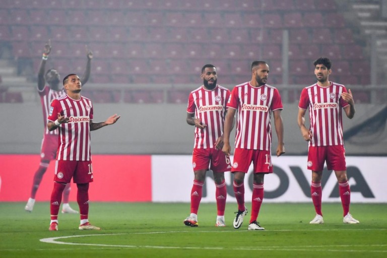 Ολυμπιακός – Ένα τεράστιο «πρέπει», με άλλο σχέδιο