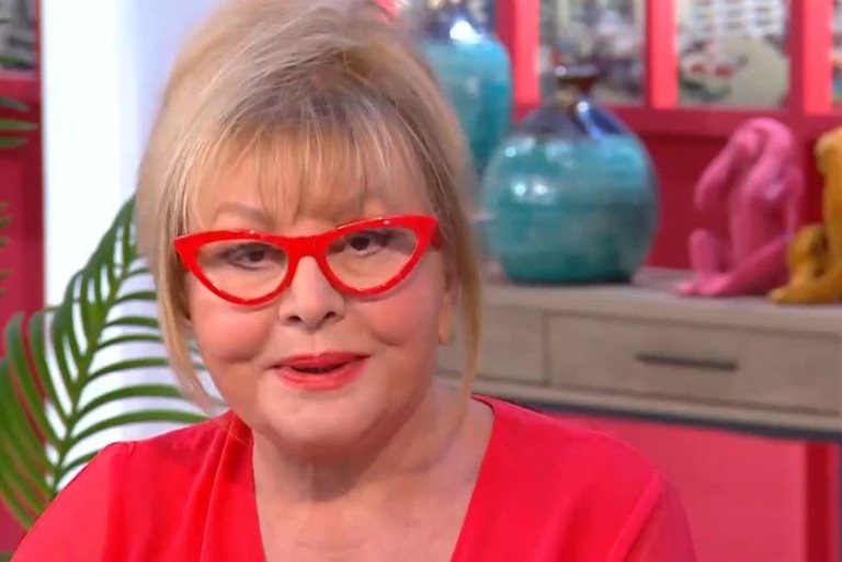 Βίκυ Παγιατάκη – Λεπτές ισορροπίες και απρόοπτα στη… γωνία