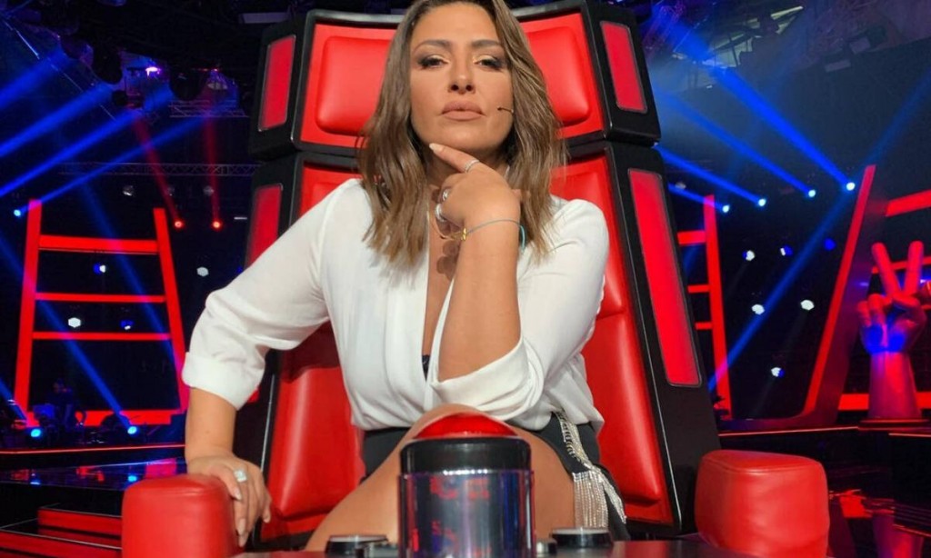 Έγκυος σε δίδυμα η Έλενα Παπαρίζου; Ατάκα-αποκάλυψη από την τραγουδίστρια τους άφησε όλους… άφωνους