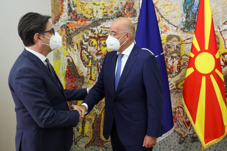 Πενταρόφσκι – Δένδιας – Την Αθήνα θα επισκεφθεί για πρώτη φορά επίσημα ο πρόεδρος της Β. Μακεδονίας