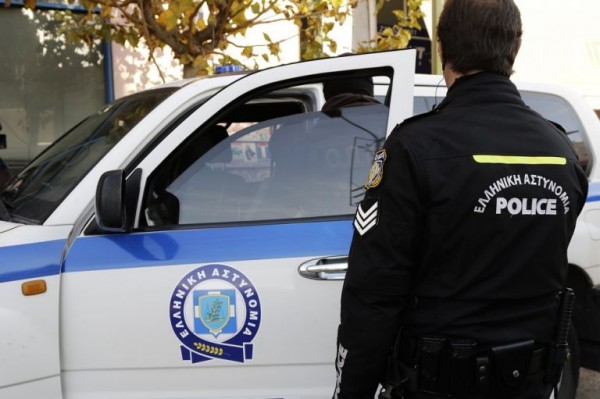 Κρήτη – Έβγαλε μαχαίρι και τον τραυμάτισε για τα μάτια μιας γυναίκας – Δύο συλλήψεις