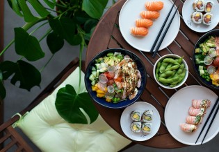 Οι 3+1 τροφές που δεν πρέπει να τρως ποτέ με άδειο στομάχι