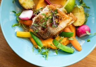 Ο γαστρονομικός απολογισμός των Κυκλάδων στρέφει το βλέμμα στην Αθήνα