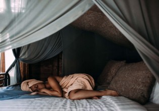 Καύση θερμίδων στον ύπνο; Ναι, γίνεται και δείτε πώς