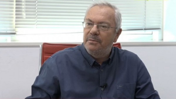 Σταμάτης Μαλέλης – «Ήταν ρατσιστικό αυτό που έκανε ο Κωνσταντίνος Μπογδάνος, θύμωσα πολύ»