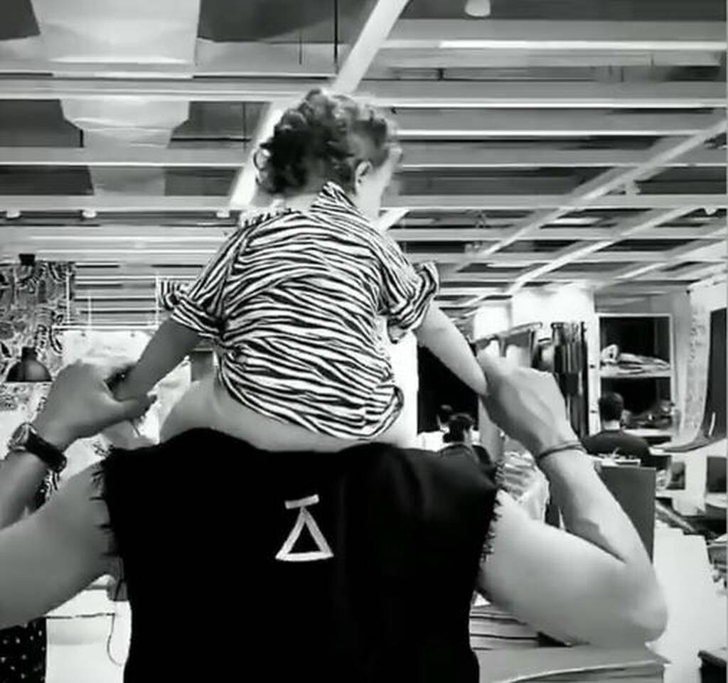 Σάββας Πούμπουρας – Έτσι αντέδρασε όταν η κόρη του μουντζούρωσε το σημειωματάριό του