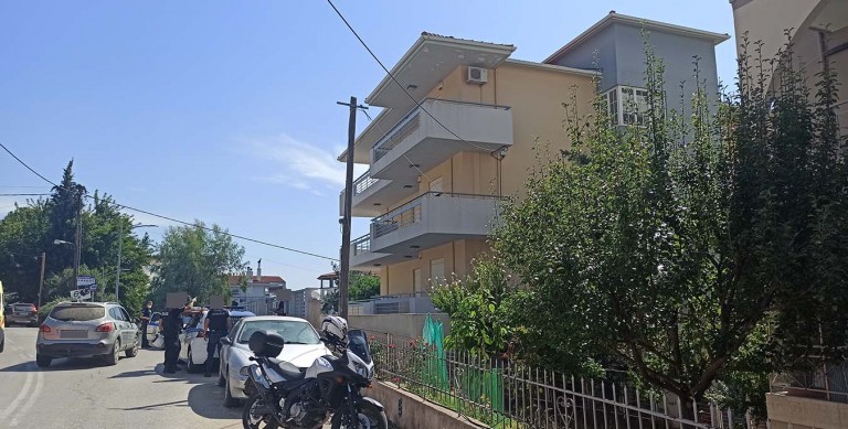 Αγρίνιο – 35χρονος έπεσε από το μπαλκόνι και σκοτώθηκε – Πρόσφατα έγινε πατέρας