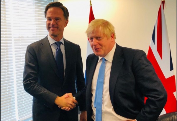 Ρούτε – Θα προτείνει στον Τζόνσον συμφωνία με την ΕΕ σε θέματα άμυνας και ασφάλειας