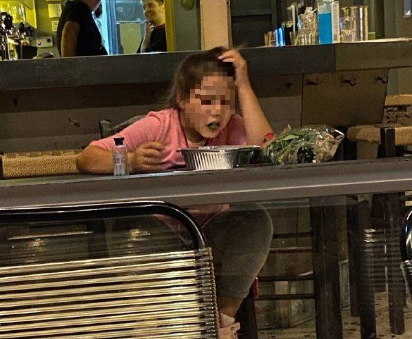 Όσο υπάρχουν παιδιά που πεινούν δεν υπάρχει Θεός. Εσύ που είσαι;