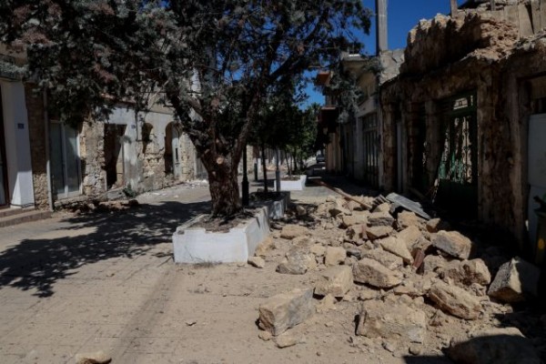 Σεισμός – Μέτρα στήριξης και αποζημιώσεις για τους σεισμόπληκτους ζητάει το ΚΚΕ