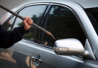 Θύμα κλοπής στη Γλυφάδα πασίγνωστος ξένος ποδοσφαιριστής – Του πήραν το αυτοκίνητο