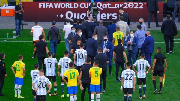 Τι προβλέπει ο κανονισμός της FIFA για τη διακοπή στο Βραζιλία – Αργεντινή