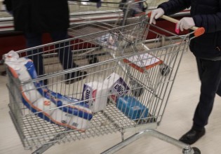 ΕΛΣΤΑΤ – Αυξήσεις «φωτιά» σε τρόφιμα και καύσιμα – Στο 1,9% ο πληθωρισμός τον Αύγουστο