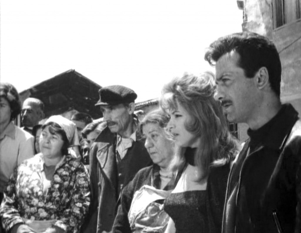 Μίκης Θεοδωράκης – Ποια είναι η «Συνοικία το όνειρο» – Η μουσική της ταινίας και η λογοκρισία