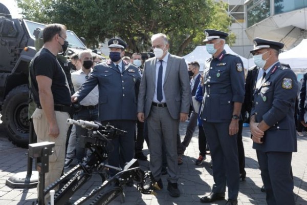 Εκστρατεία ενημέρωσης στα σχολεία κατά της τρομοκρατίας προτείνει ο Θεοδωρικάκος