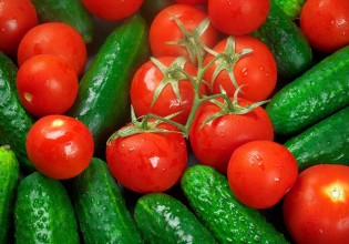 Αγγούρια και ντομάτες τα επόμενα «θύματα» του φυσικού αερίου