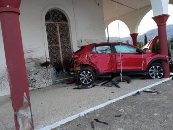 Κρήτη – Σοκαριστικό τροχαίο για 28χρονο – Το αυτοκίνητό του «καρφώθηκε» πάνω στη Μονή Κρουσταλένιας