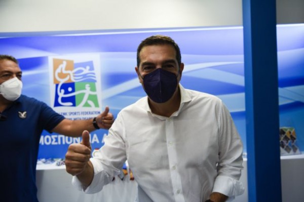 ΔΕΘ – Τσίπρας – Δεσμεύεται για αύξηση στον κατώτατο μισθό στα 800 ευρώ – Βασικό όπλο κατά Μητσοτάκη τα εργασιακά