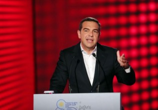 ΔΕΘ – Τσίπρας – Η χώρα έχει ανάγκη από νέα αρχή – Ο Μητσοτάκης εξαπάτησε τη μεσαία τάξη