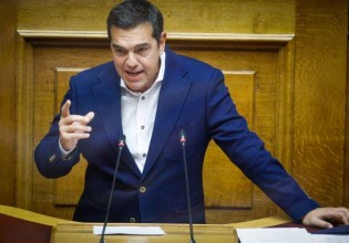 Τσίπρας – Ερασιτεχνική και ύποπτη η ιδιωτικοποίηση της ΔΕΗ – «Και κερατάδες και δαρμένοι»