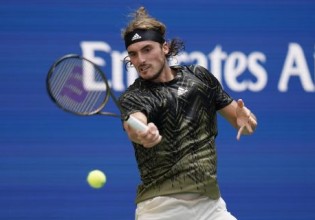 Μετά το Davis Cup θα αγωνιστεί στη Βοστώνη ο Τσιτσιπάς