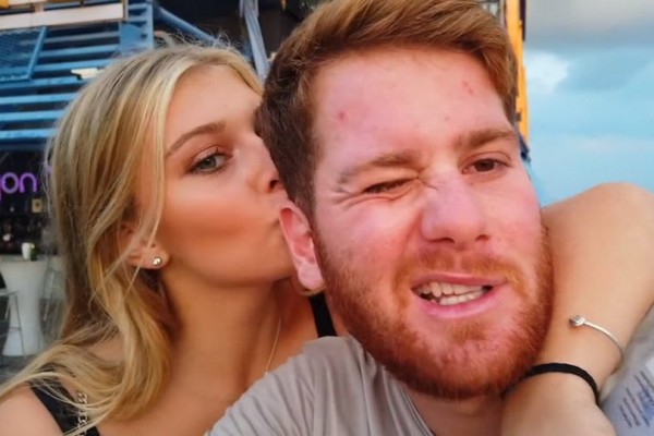 Τζέιμς Καφετζής – Χώρισε με την Μαξίν, αλλά και όχι ακριβώς