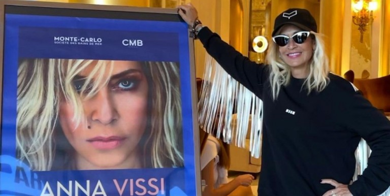 Άννα Βίσση – Η έκπληξη του Αντώνη Ρέμου στη συναυλία στο Μόντε Κάρλο
