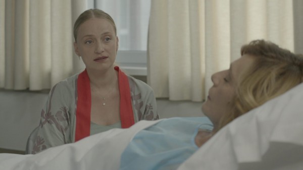 Τι λέει η Λένα Δροσάκη για το ρόλο της στη σειρά «Το Αύριο μας ανήκει»