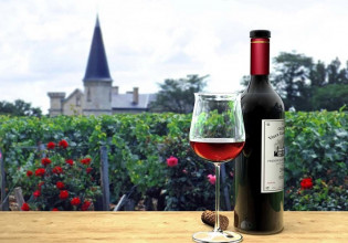 ΕΟΣ – Το σαμιώτικο κρασί, βασικός οινικός πρεσβευτής της Ελλάδας στο εξωτερικό